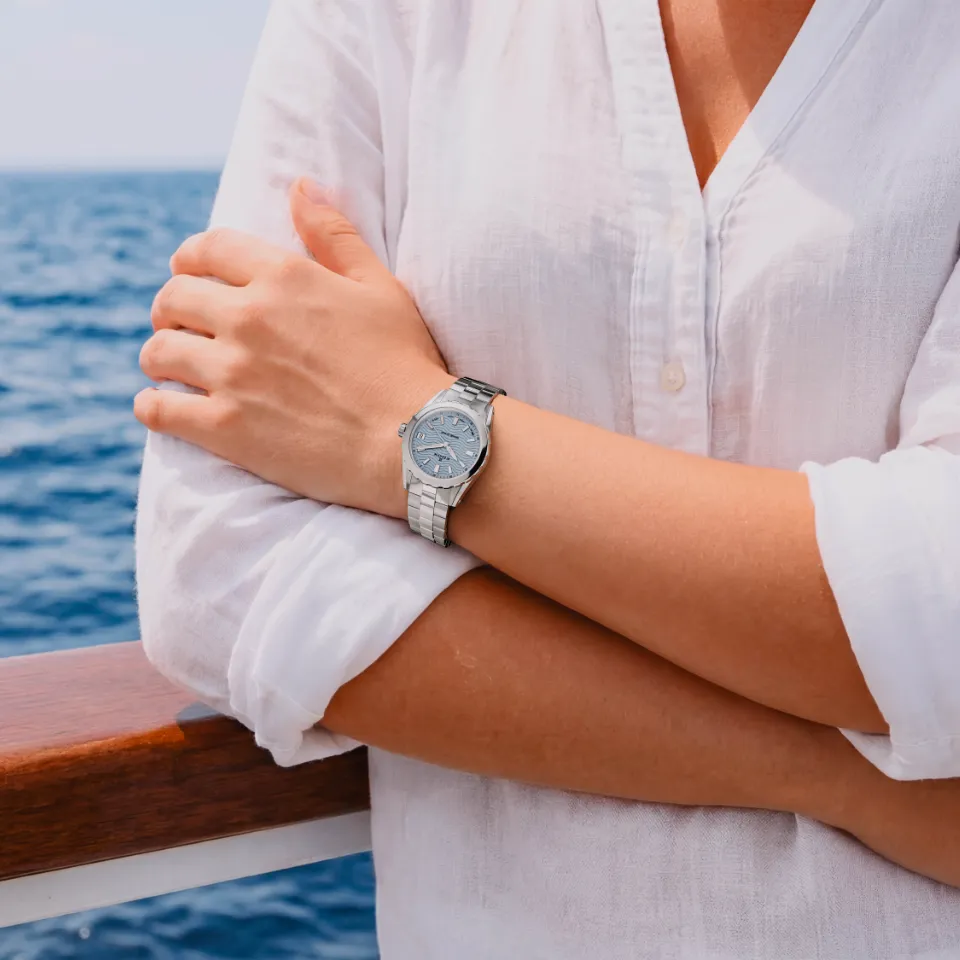 Edox Delfin The Original Date – Ladies Uhr